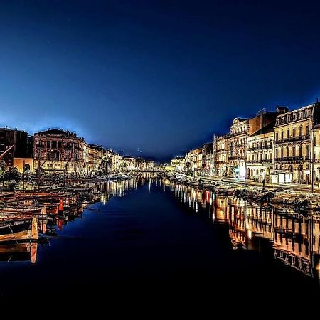 Appartement Spacieux Avec Parking Gratuit Σετ Εξωτερικό φωτογραφία